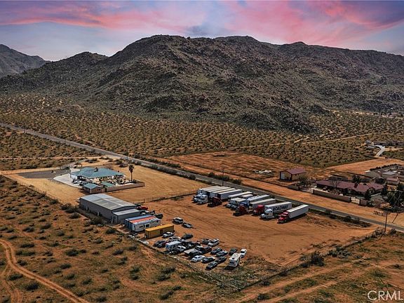 2nd image of 13724 Yuma Rd