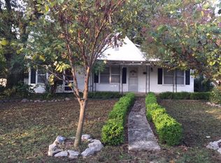 615 E 9th St, Holdenville, OK 74848