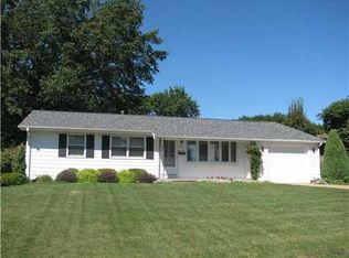 3941 Nancy Jane Ln NE, Cedar Rapids, IA 52402