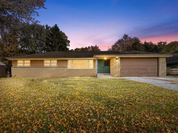 4238 North 95th STREET, Wauwatosa, WI 53222