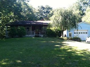 114 Valley View Dr, Newburgh, NY 12550