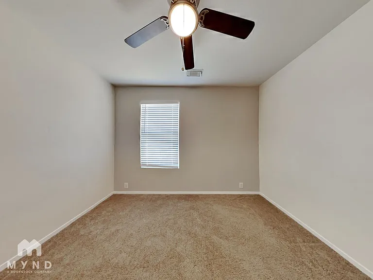 3338 Becker Glen St — Photo 17