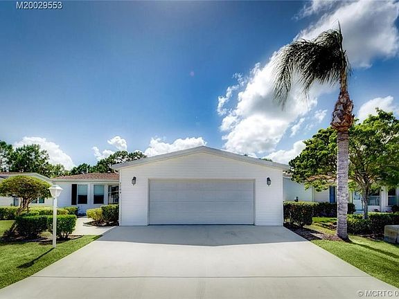 2nd image of 3204 Perigrine Falcon Dr