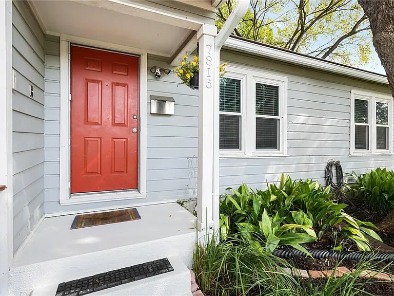 7815 Hardy Dr — Photo 13
