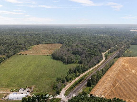 2nd image of 1561 Lovering Line