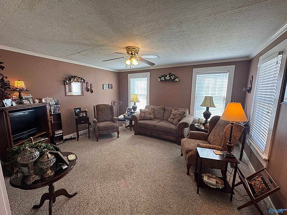 2nd image of 613 Sizemore St