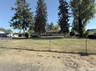 3401 NE 12th St, Renton, WA 98056