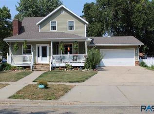 118 W Luverne St, Luverne, MN 56156