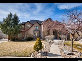 1817 E Bear Claw Cir, Draper, UT 84020