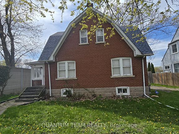 4th image of 5365 Portage Rd