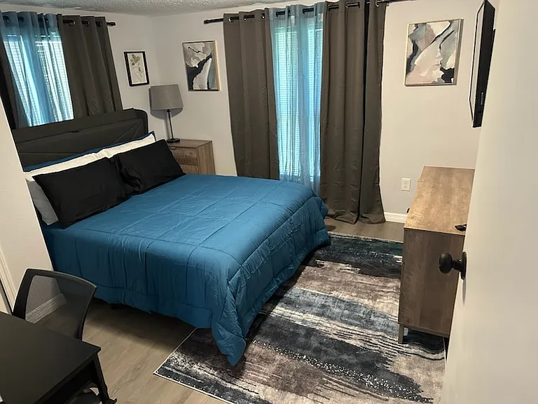 1650 Barber Ln — Photo 5