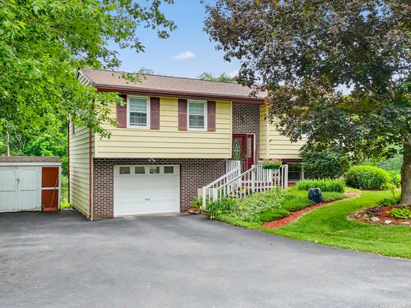 105 Ostrander Rd, Windsor, NY 13865