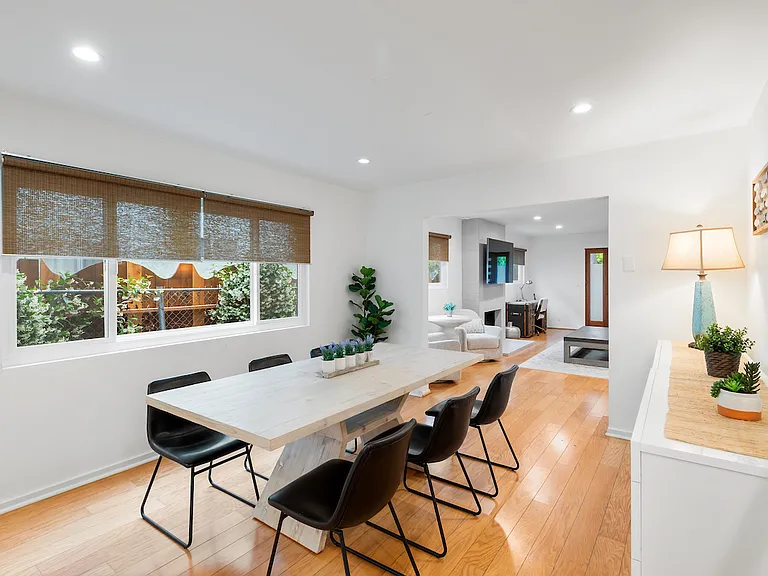 12337 Gorham Ave — Photo 11