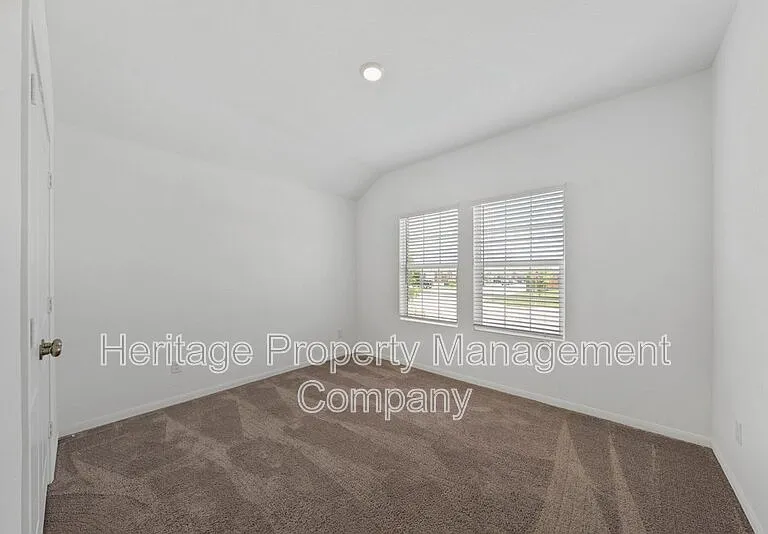 2700 Coral Valley — Photo 26