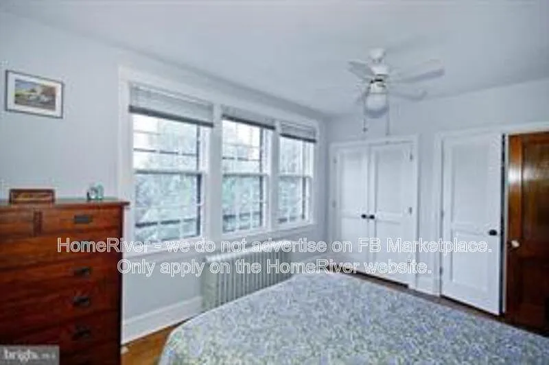4437 Fessenden St NW