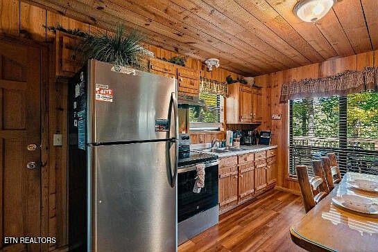 5th image of 3334 Bear Mountain Ln