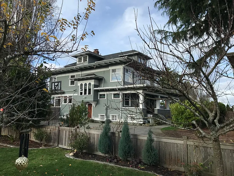 47th Ave S — Photo 54