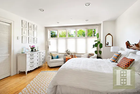 Sold by Halstead Real Estate | media 18