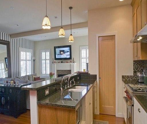 View to living room fm kitchen