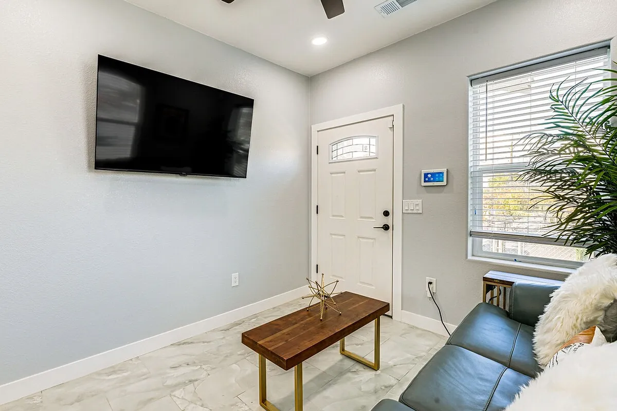Living Room - 226 E 10th St #ID1307165P