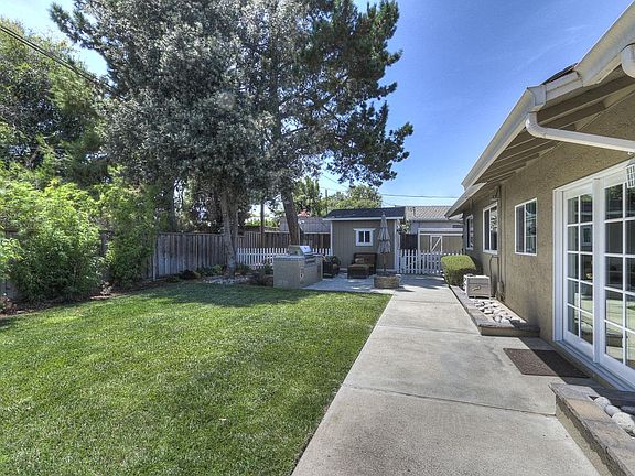 3rd image of 5032 Trenary Way