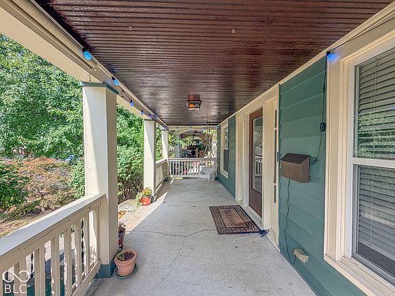 3rd image of 4141 N Ruckle St