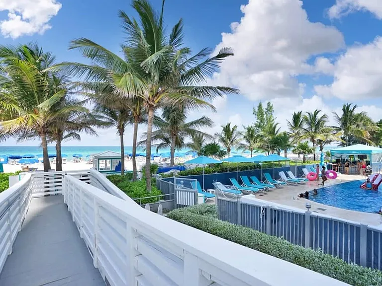 18683 Collins Ave #ID1227253P — Photo 26