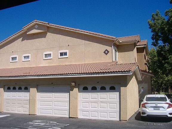 2nd image of 24909 Madison Ave Unit 821