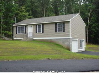 301 Quinebaug Rd, North Grosvenordale, CT 06255