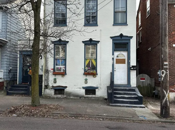 418 Beech St, Pottstown, PA 19464