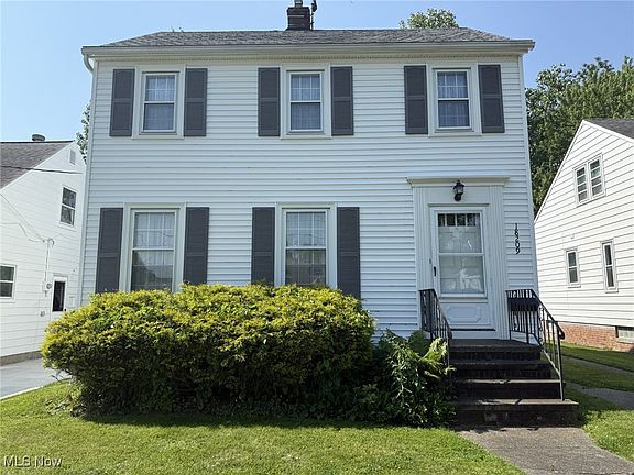 2nd image of 18209 Ponciana Ave