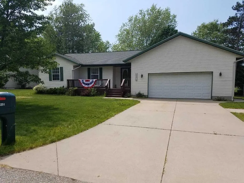 3351 Nina Ln photo 1
