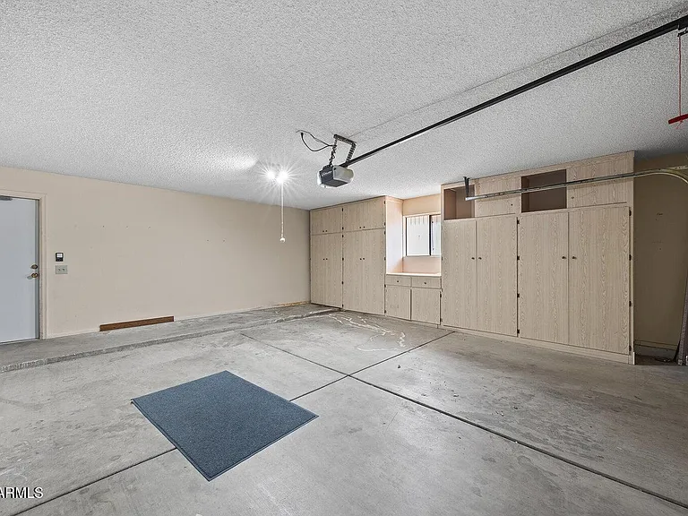 21007 N Sunglow Dr — Photo 9