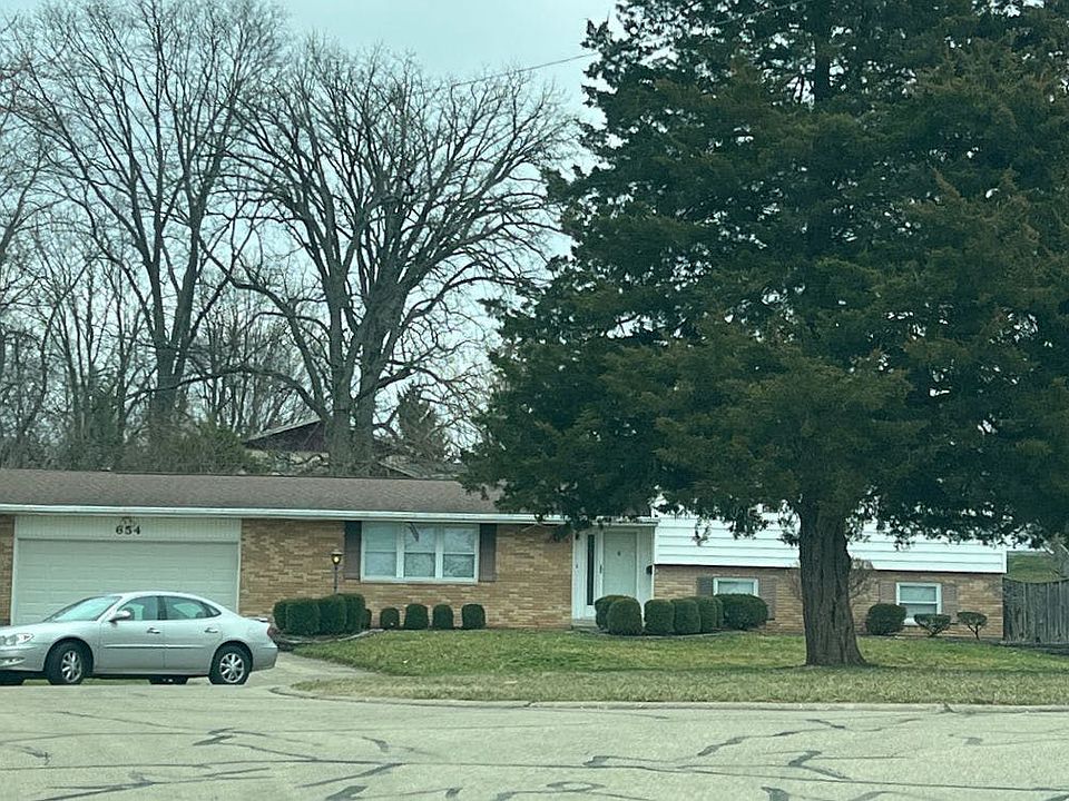 2nd image of 654 Sartell Dr