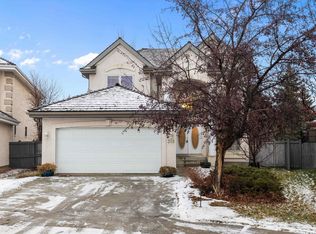 318 Darlington Cres NW, Edmonton, AB T6M2R9