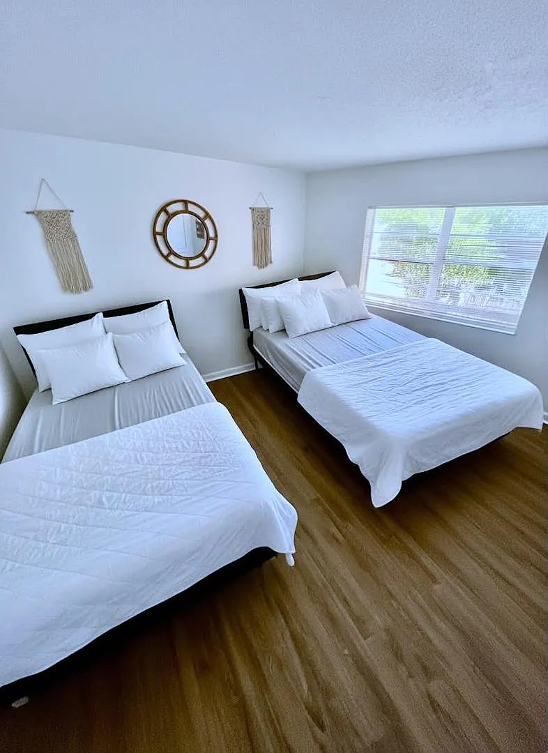 2766 62nd Ave N - (Bedroom 6) 2766 62nd Avenue North, Unit 4 St. Petersburg, Fl 33702 — Photo 1
