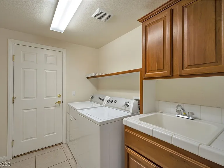 4127 Abernethy Forest Pl — Photo 27
