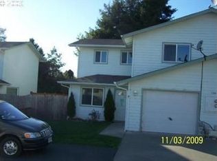 726B Pioneer Rd #A, Brookings, OR 97415