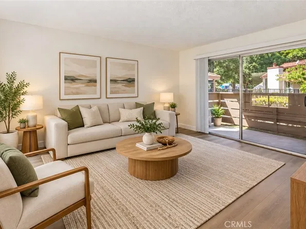 1350 Brentwood Cir Unit B, Corona, CA 92882