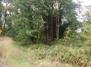 1 Merwin Village Ct, Woodland, WA 98674