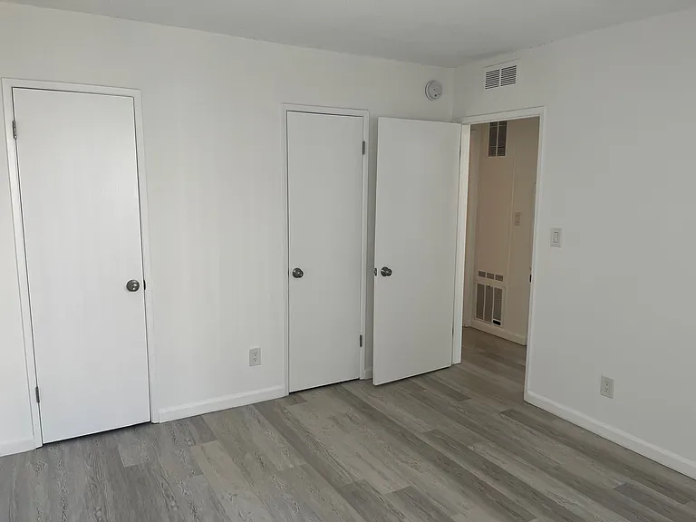 148 N. St Andrew Pl. — Photo 33