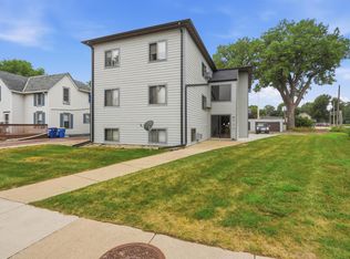 703 S Dakota Ave, Sioux Falls, SD 57104
