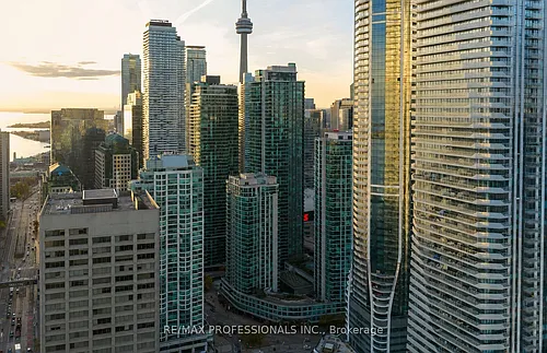 16 Yonge St #3208 Photo 1 16 Yonge St #3208 Photo 1