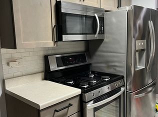 4939 Puffer Rd #102, Downers Grove, IL 60515