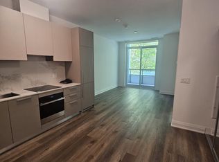 65 Broadway Ave #208, Toronto, ON M4P 1T9