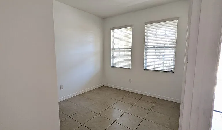10060 Madison Banks St — Photo 6