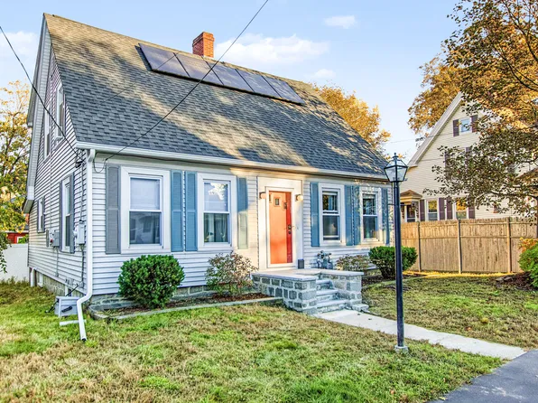 123 Riley Ave, Manchester, NH 03103