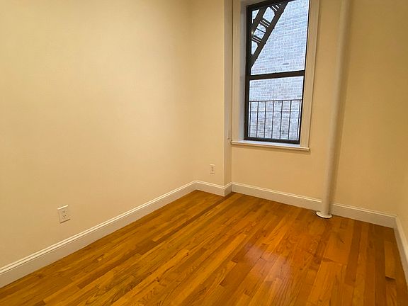 4th image of 235 E 50th St APT 54