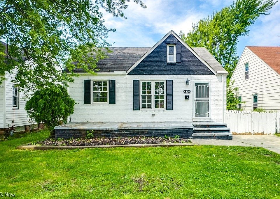 1st image of 4206 W 140th St