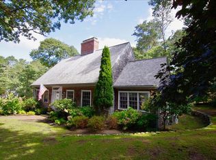 11 Hidden Cove Rd, Oak Bluffs, MA 02557